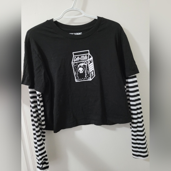 Hot Topic Goth Milk Black & White Twofer Girls Crop Long-Sleeve T-Shirt - Picture 1 of 4